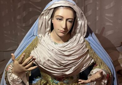 Una imagen de la Virgen de Belén, para el barrio de la Rosaleda