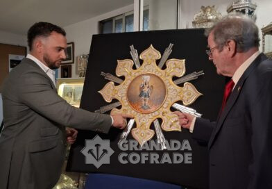 Tres artistas granadinos para el nuevo guion del Grupo Joven de Resurrección y Triunfo